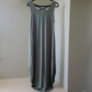 EUC Carly Jean Los Angeles Savannah Maxi Dress